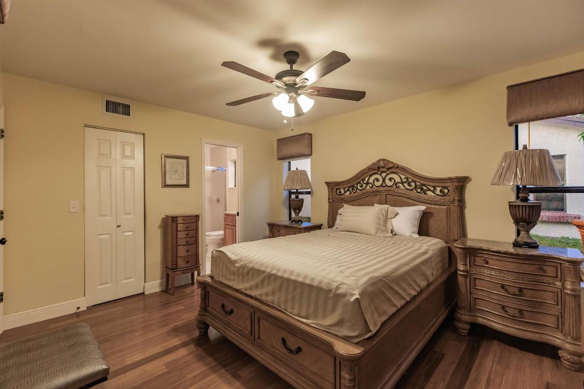 VILLAS OF WILLOW BEND - Residential