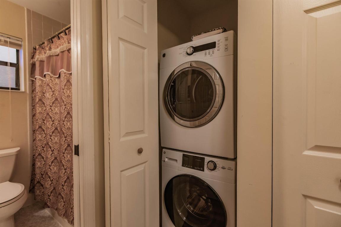 VILLAS OF WILLOW BEND - Residential