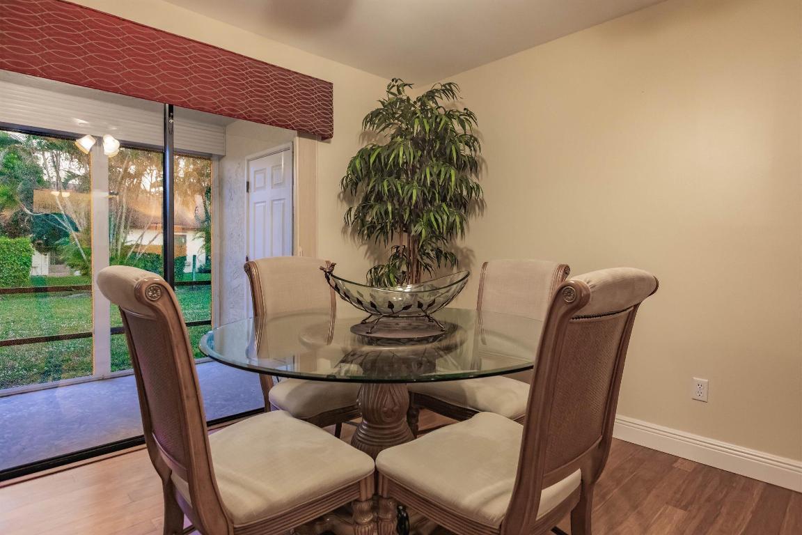 VILLAS OF WILLOW BEND - Residential