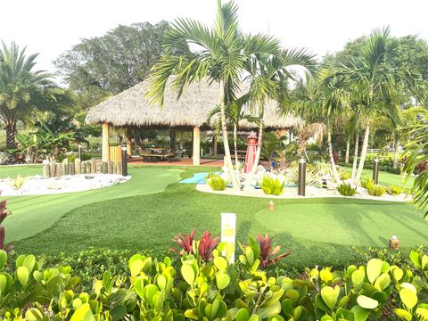 A home in Deerfield Beach