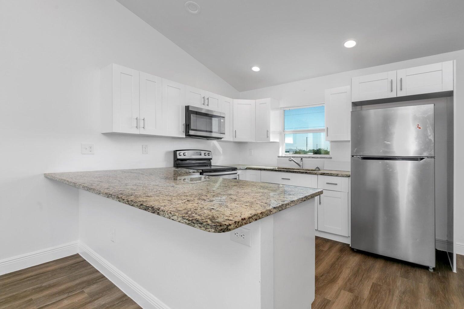 9007 S Indio Circle