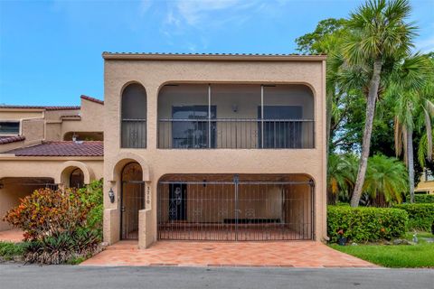 3710 Estepona Ave Miami FL 33178