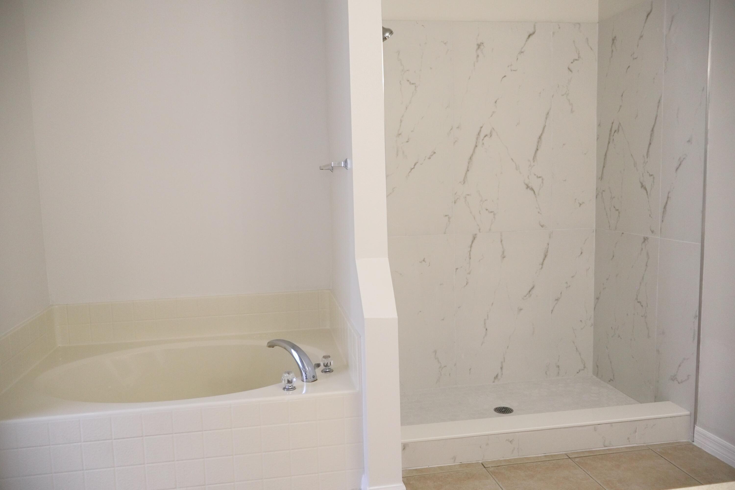 PORT ST LUCIE SECTION 17 - Residential Lease