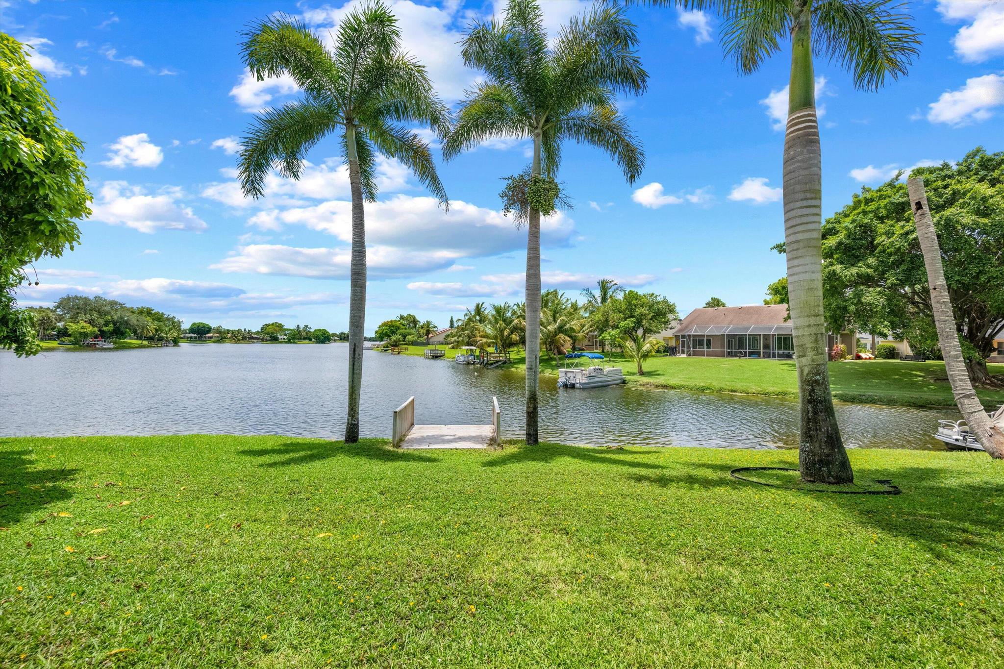 836 Lake Wellington Drive