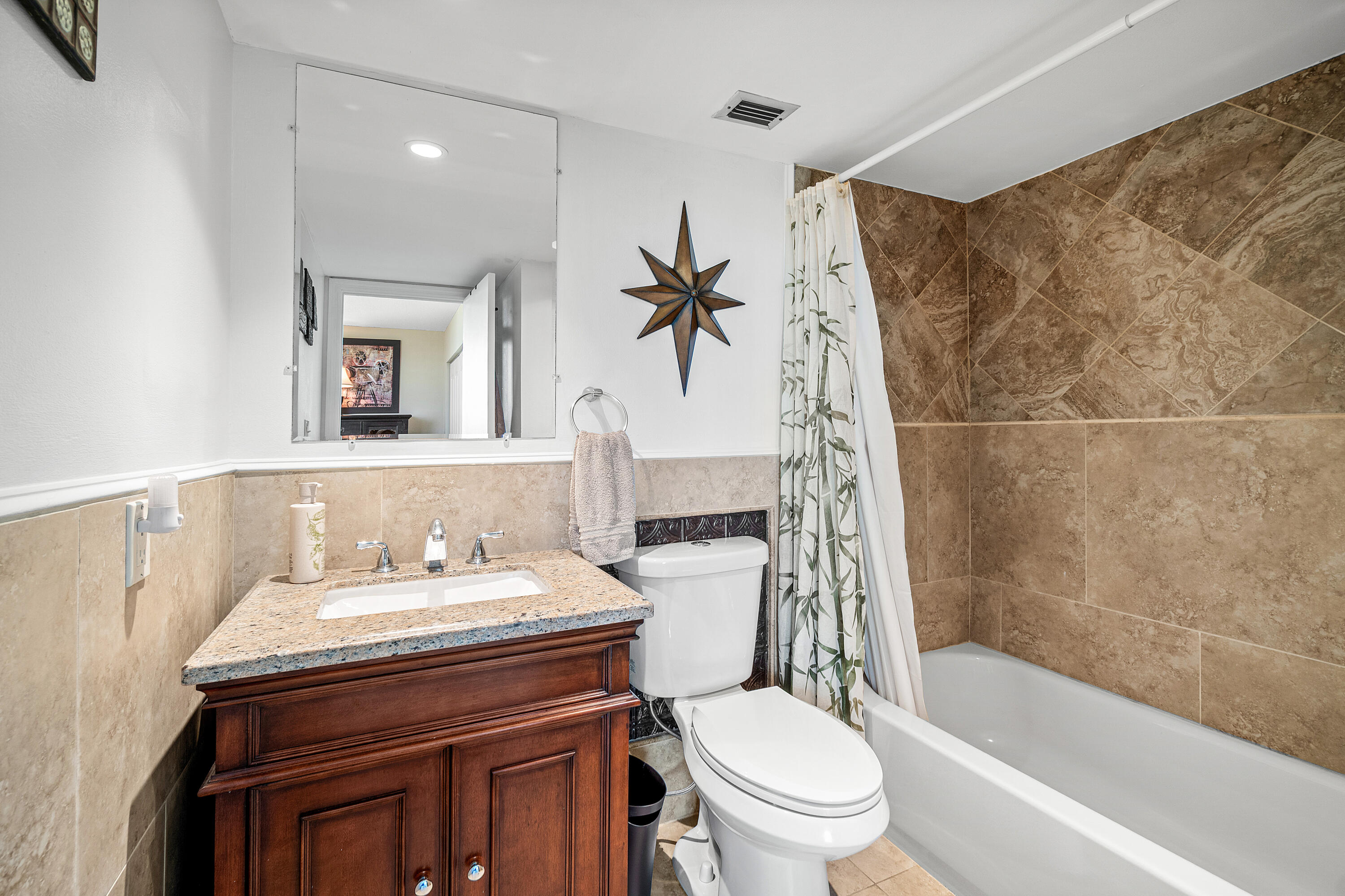 JUPITER OCEAN AND RACQUET CLUB ONE CONDO AND MIDRI - Residential