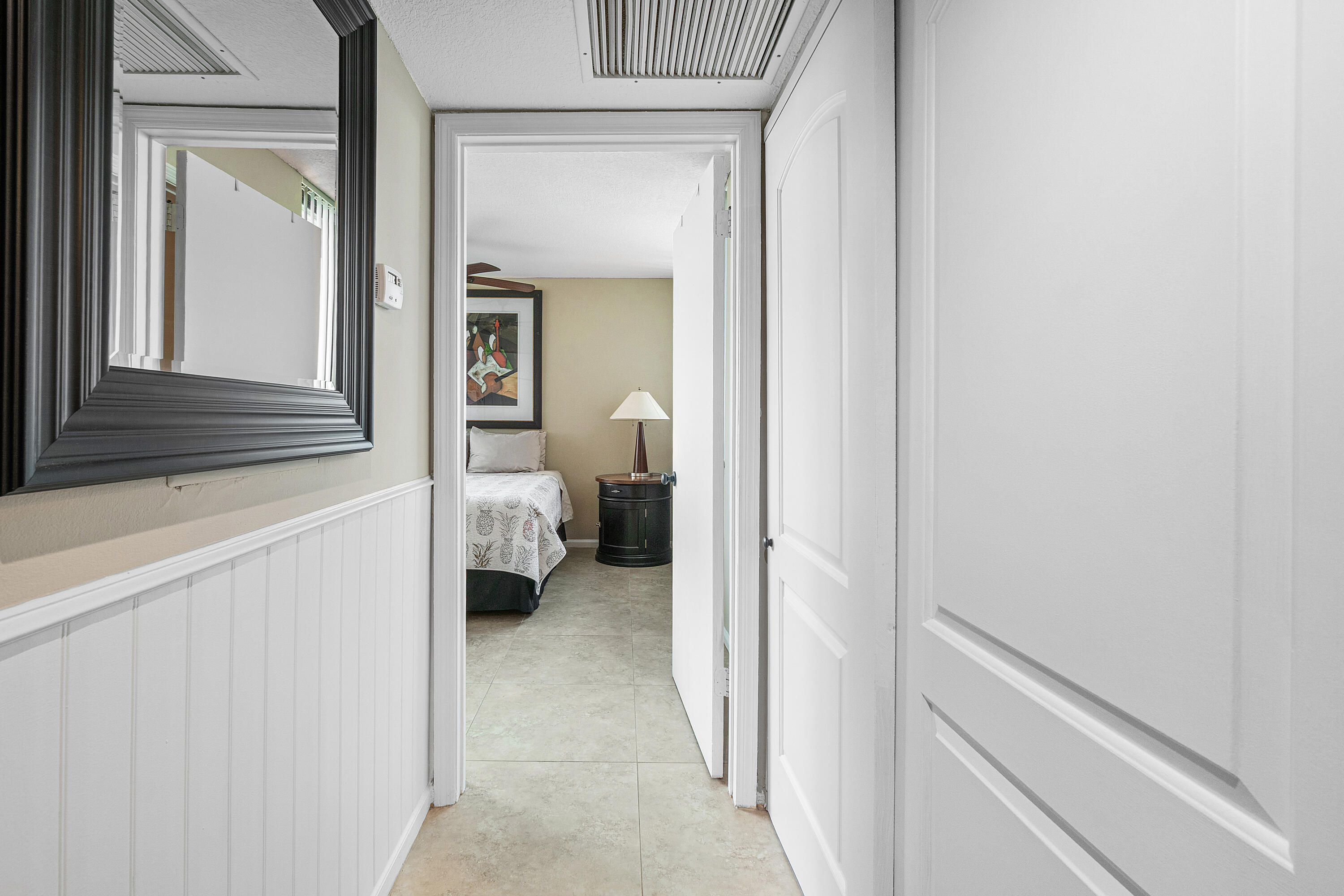 JUPITER OCEAN AND RACQUET CLUB ONE CONDO AND MIDRI - Residential