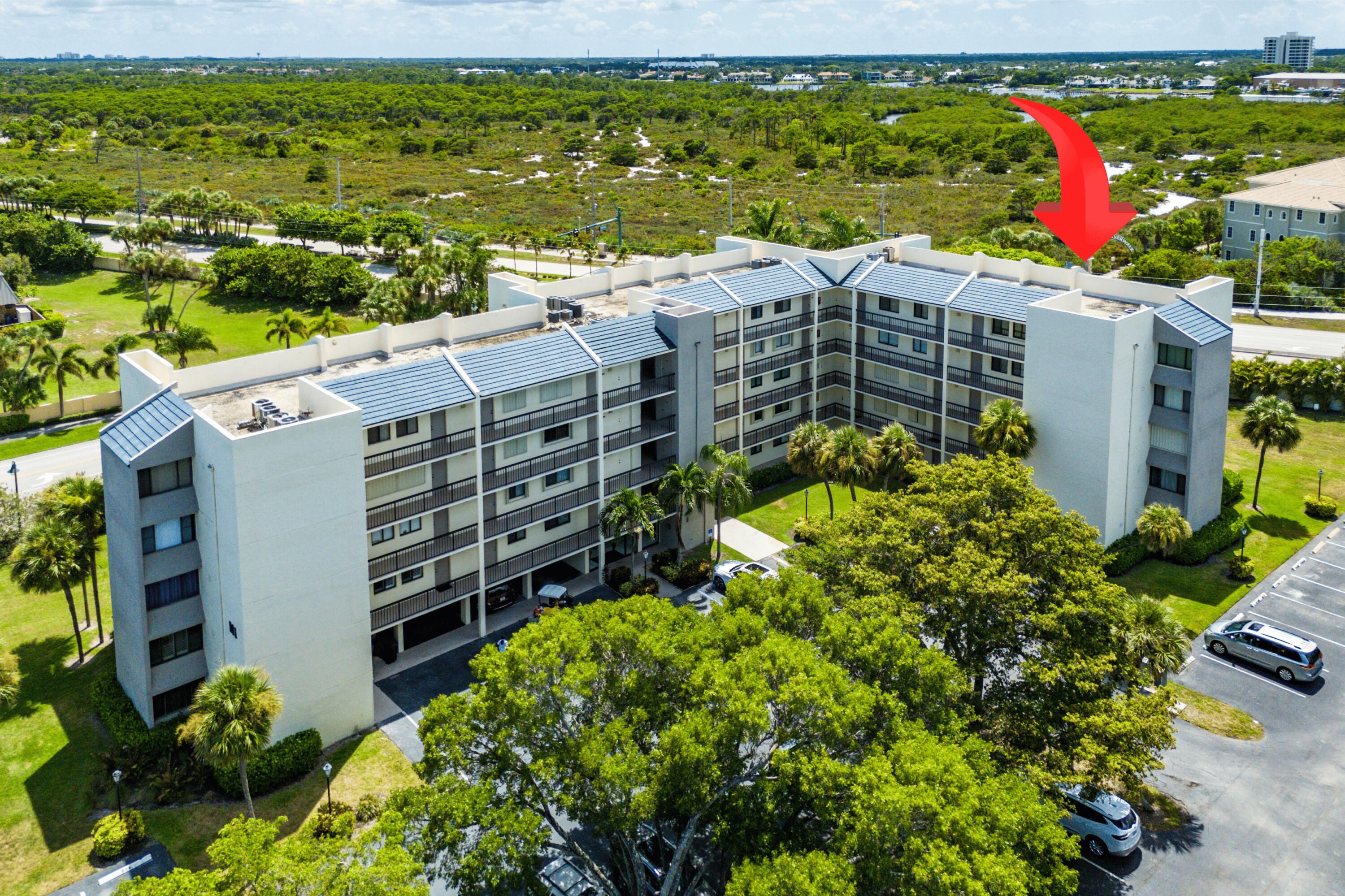 JUPITER OCEAN AND RACQUET CLUB ONE CONDO AND MIDRI - Residential