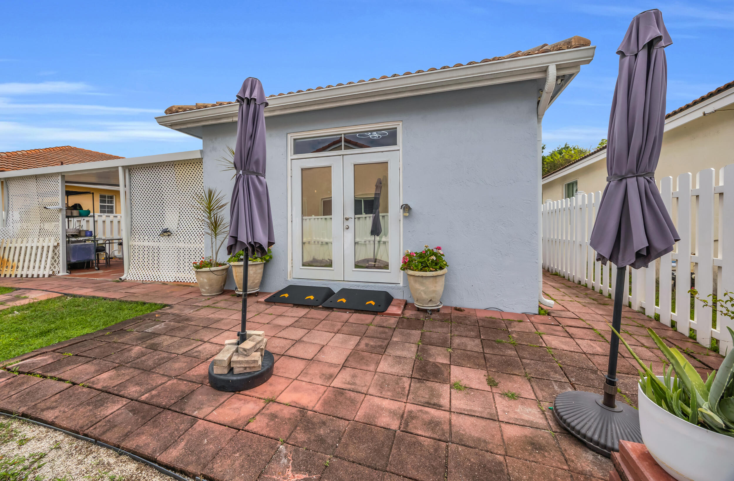 POD 6 AT MONARCH LAKES - Residential