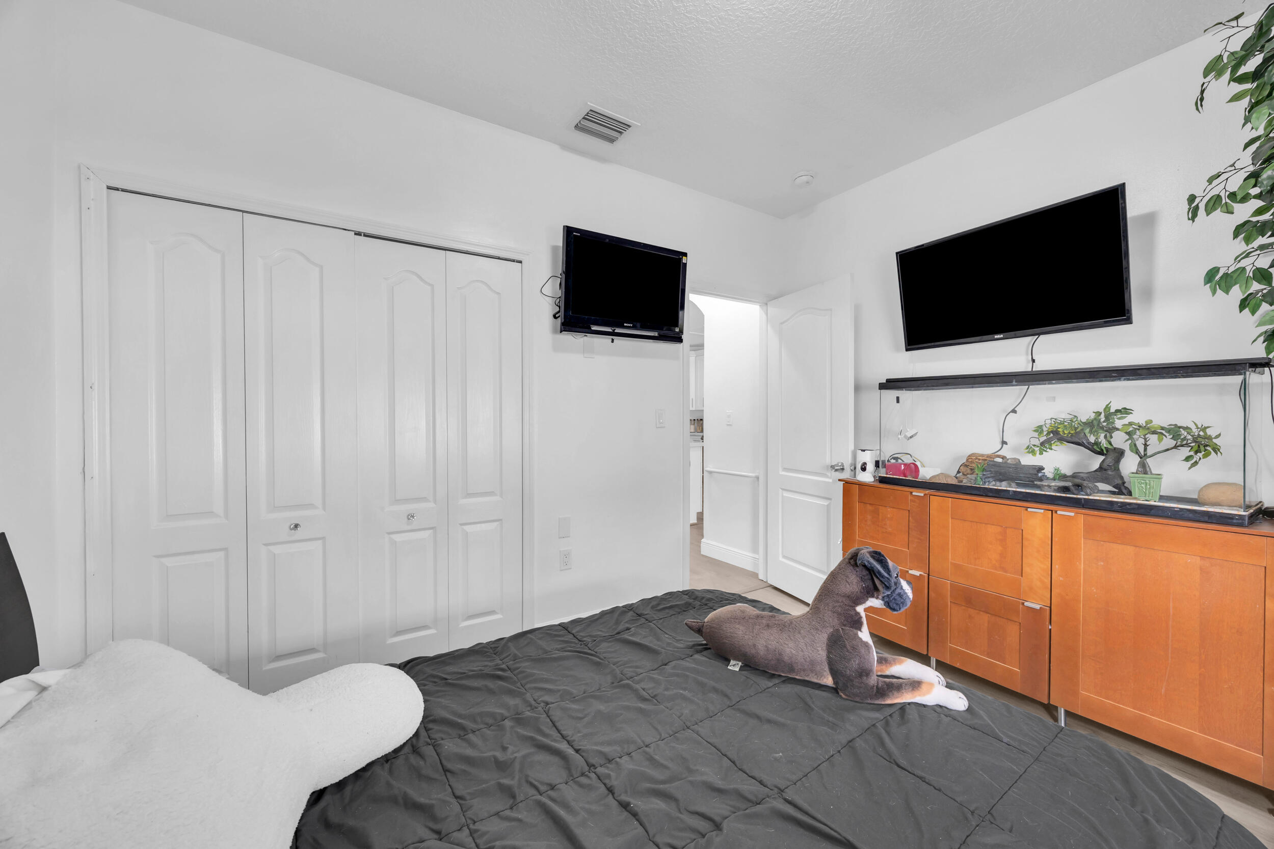 POD 6 AT MONARCH LAKES - Residential