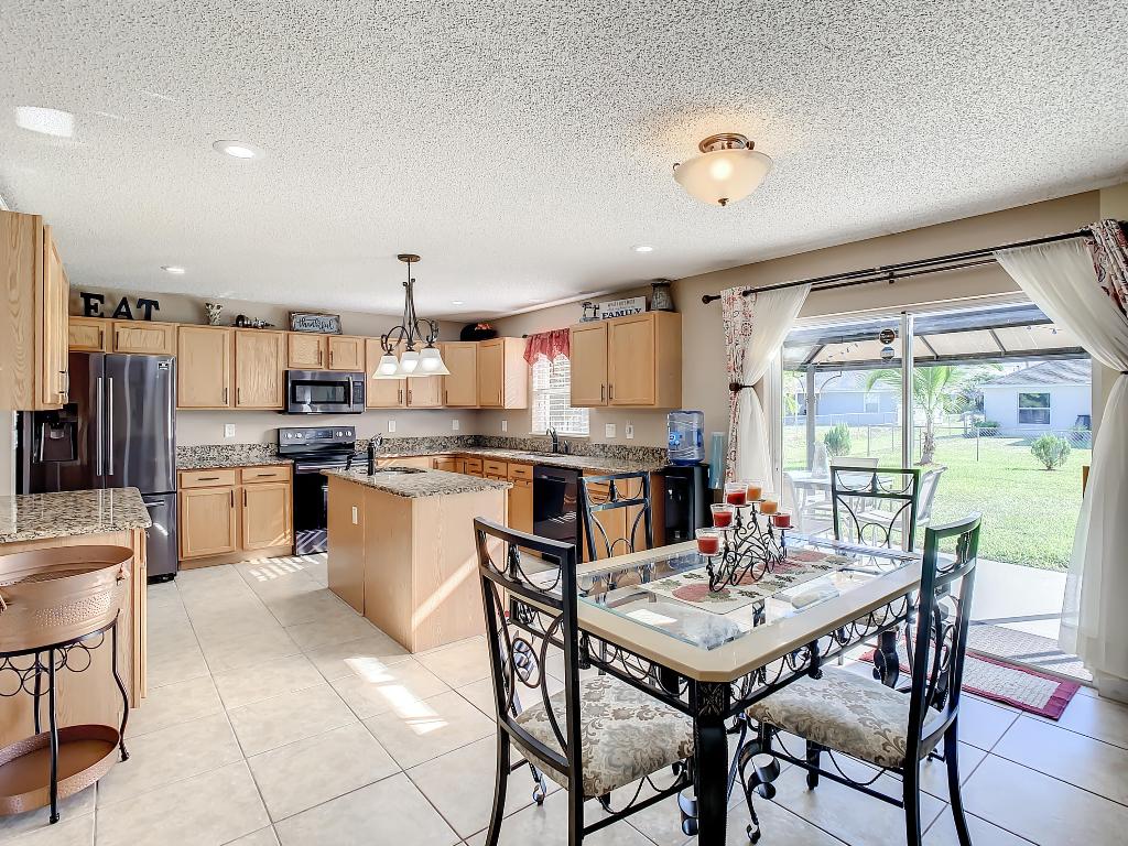 PORT ST LUCIE SECTION 23 - Residential