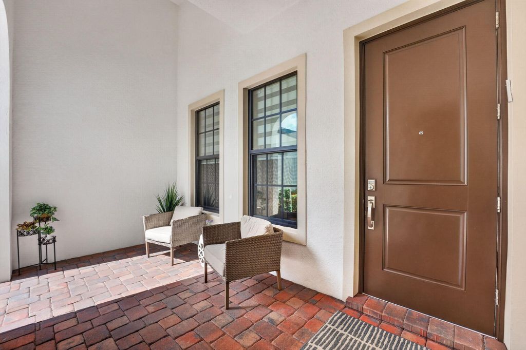 Photo of 8427 W Blue Spring Drive, Parkland, FL 33067 (MLS # B26022770)