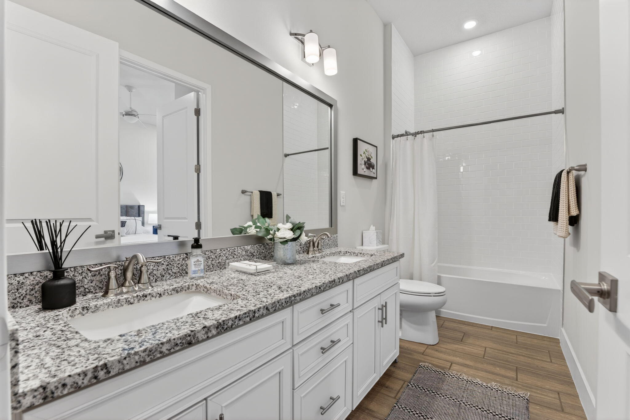 MCJUNKIN FARMS PLAT - Residential
