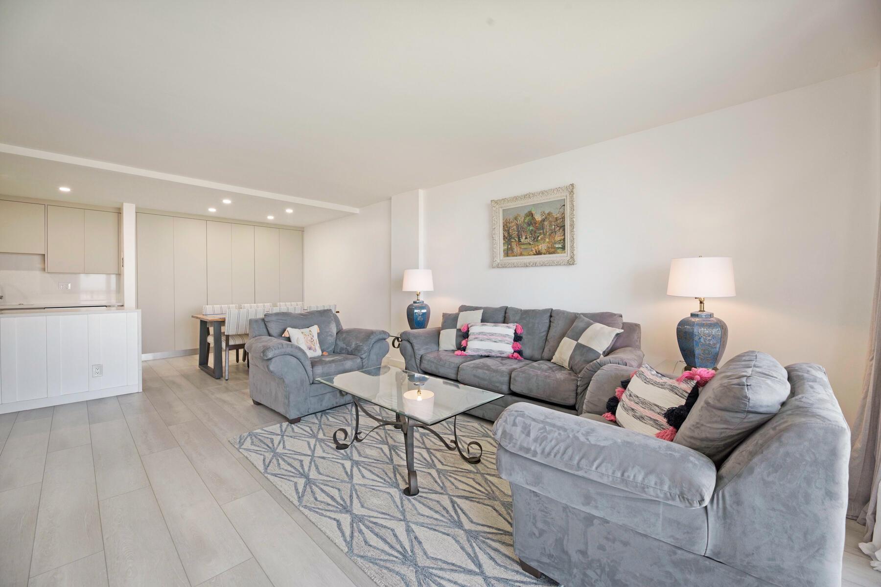 2121 N Ocean Boulevard 1604w