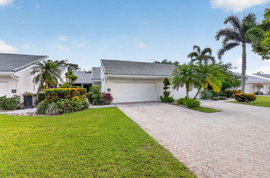 Photo of 19950 Sawgrass Lane #5203, Boca Raton, FL 33434 (MLS # B26040474)