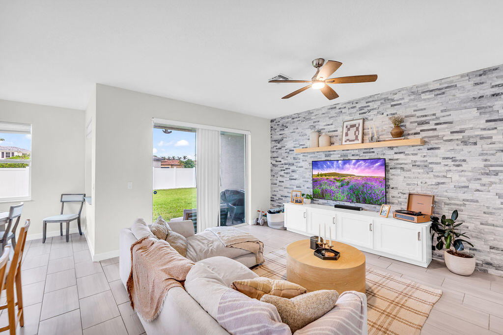 COPPER CREEK - Residential