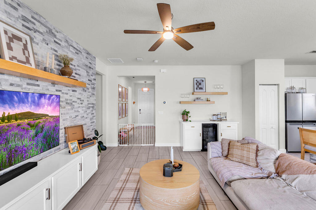 COPPER CREEK - Residential