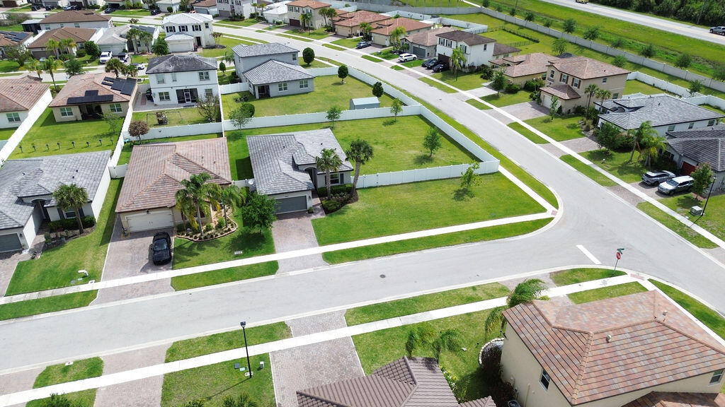 COPPER CREEK - Residential