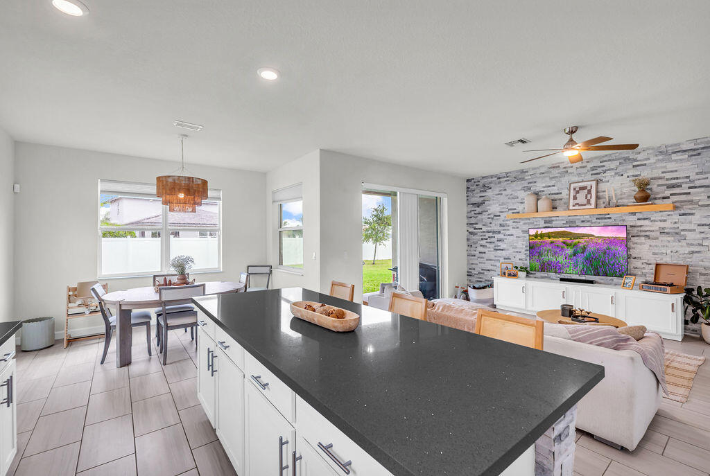 COPPER CREEK - Residential