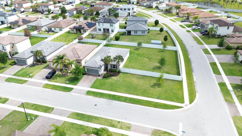 COPPER CREEK - Residential