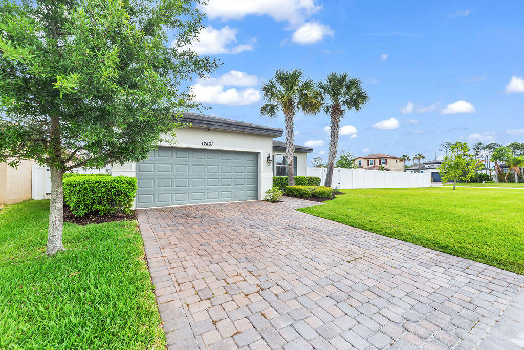 COPPER CREEK - Residential