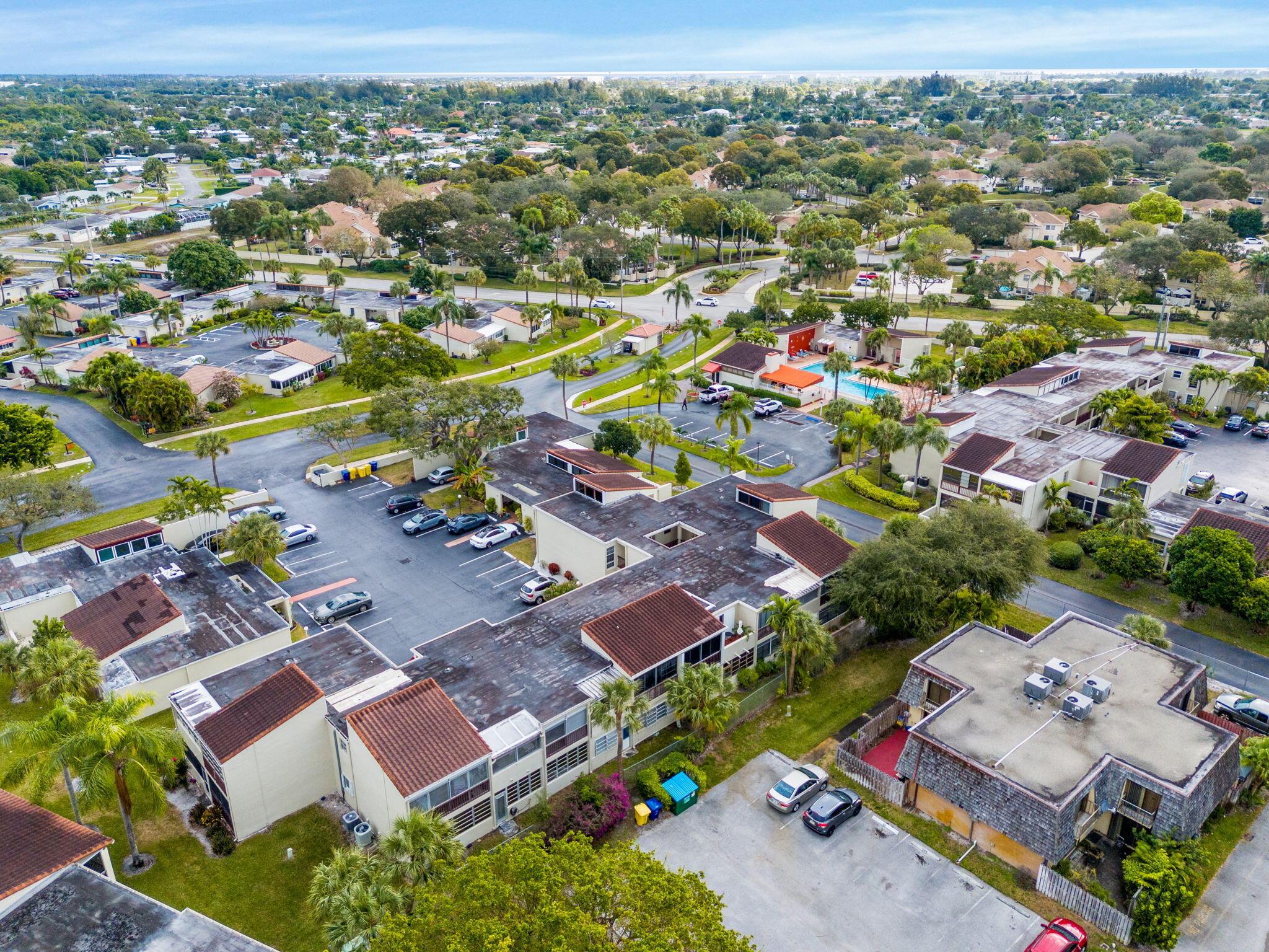 BOUNDBROOK CONDO S - Residential