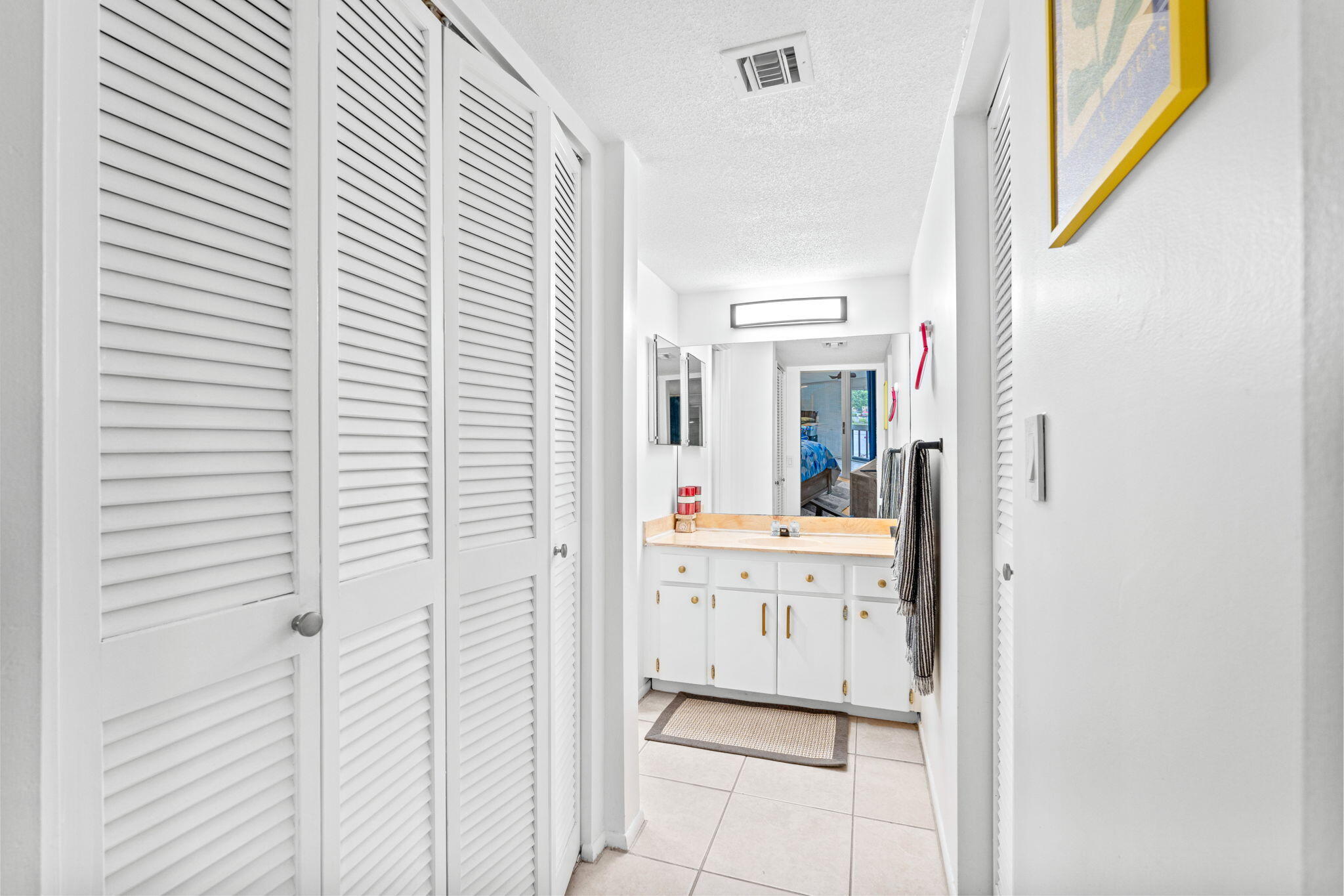 BOUNDBROOK CONDO S - Residential