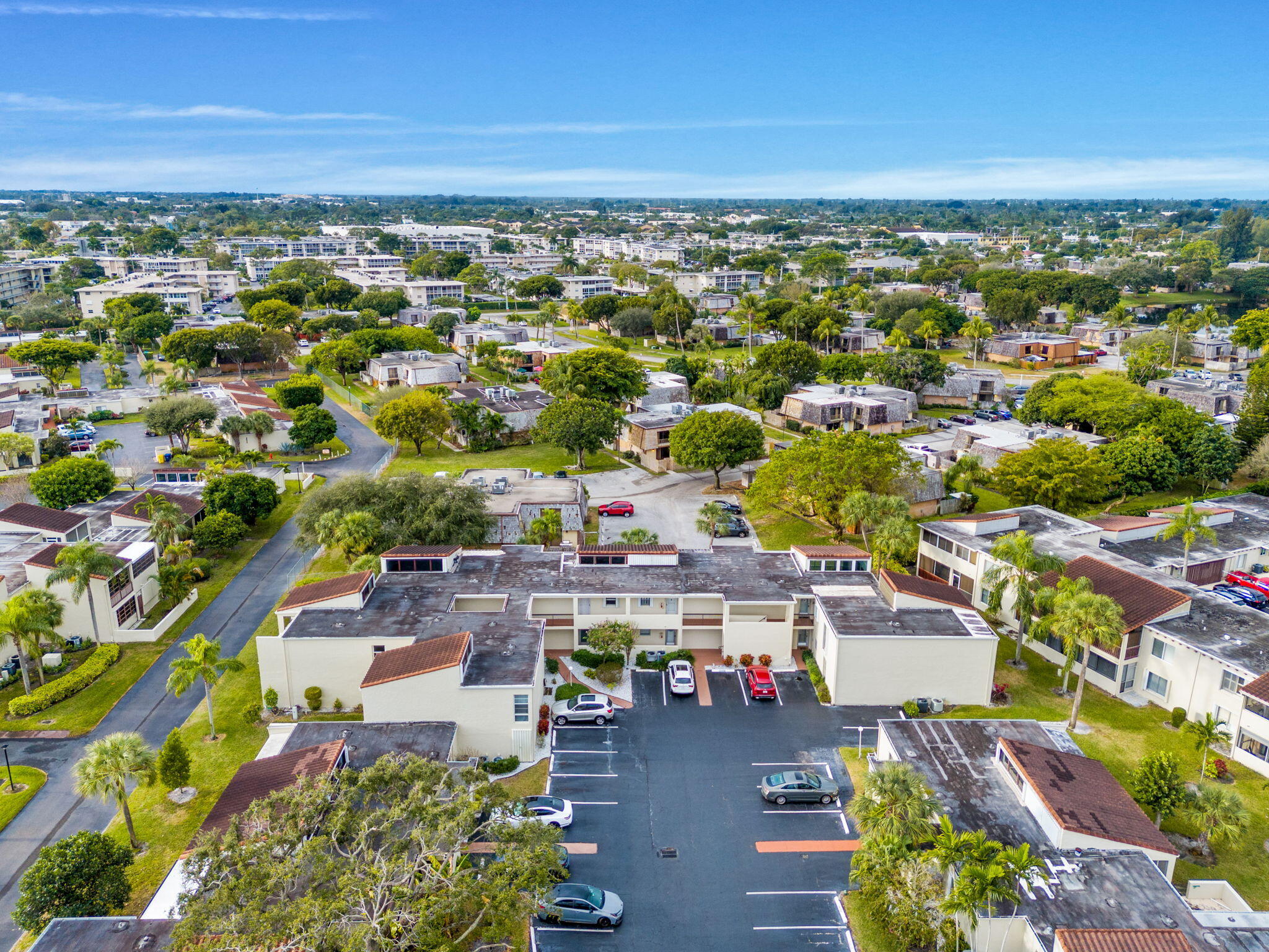 BOUNDBROOK CONDO S - Residential