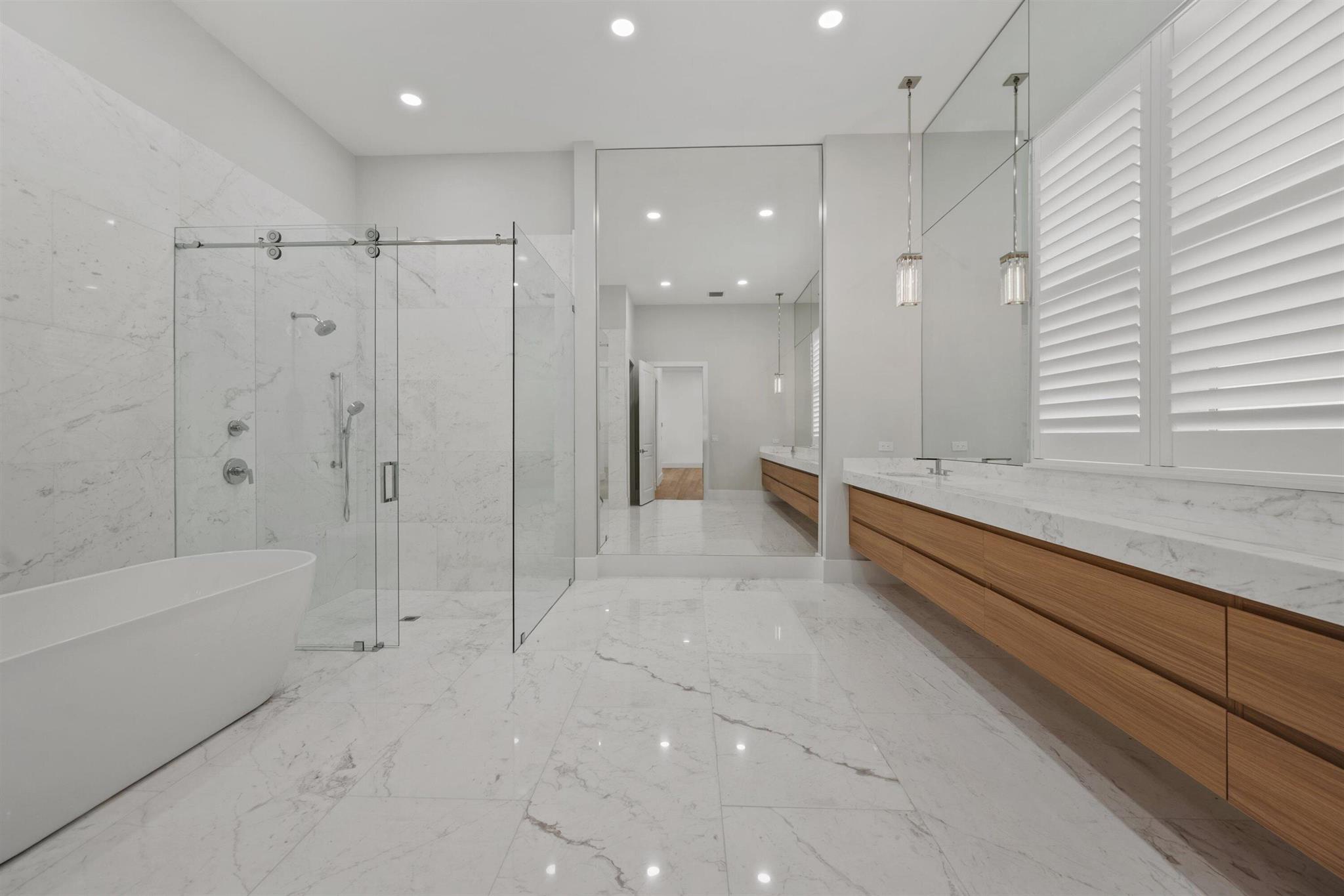 PALM BEACH POINT - Residential