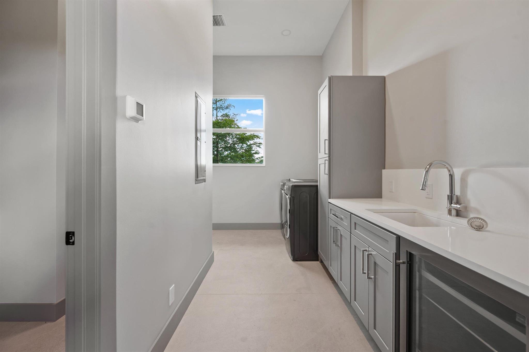 PALM BEACH POINT - Residential