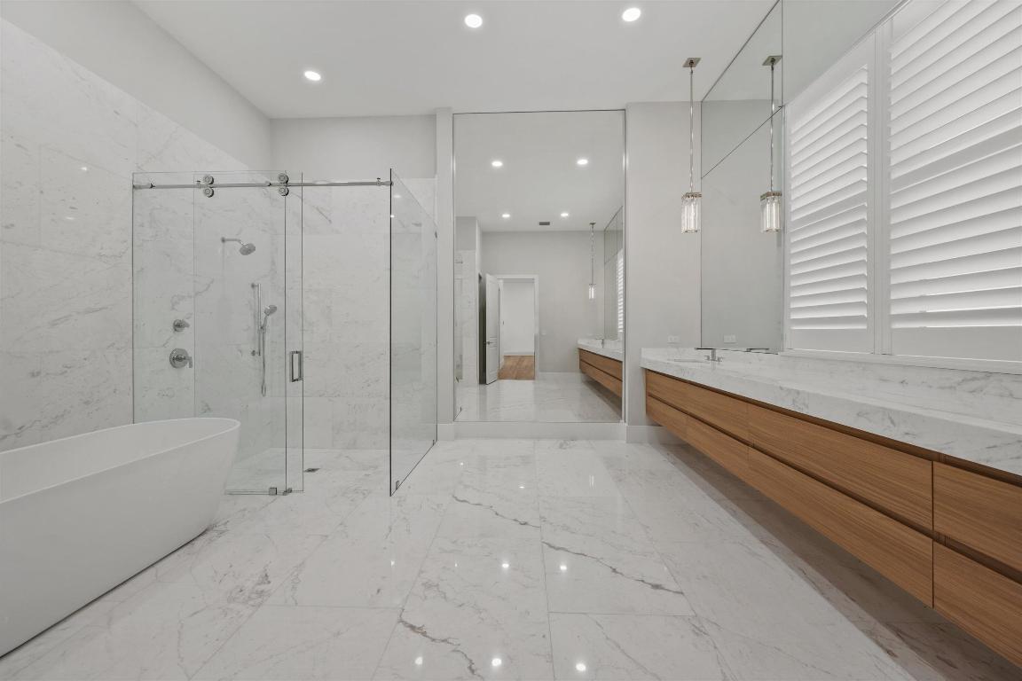 PALM BEACH POINT - Residential