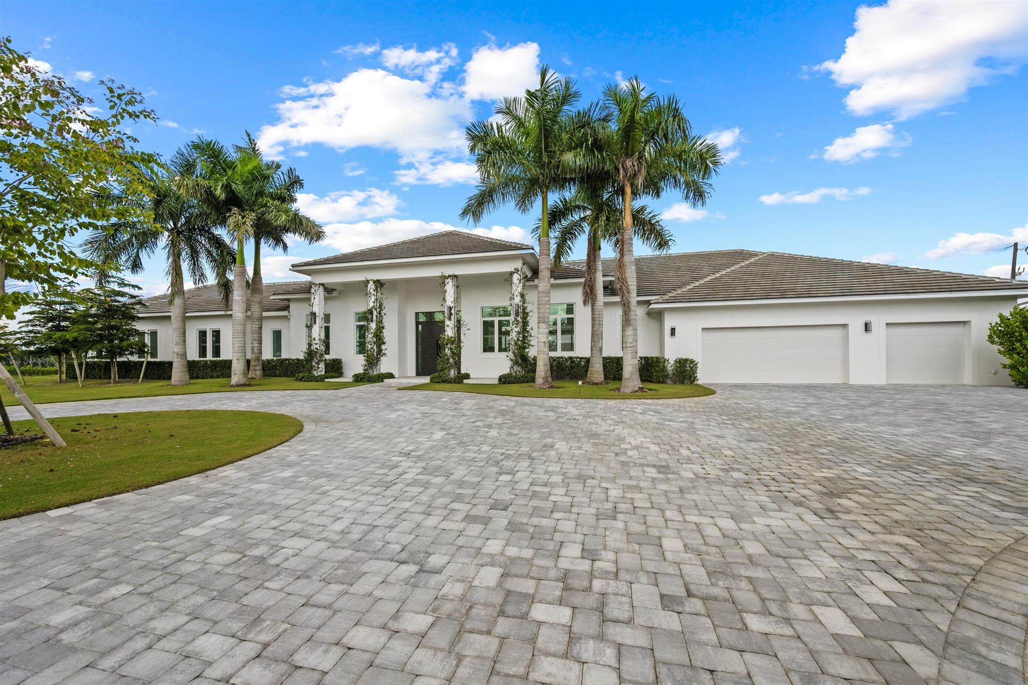 PALM BEACH POINT - Residential