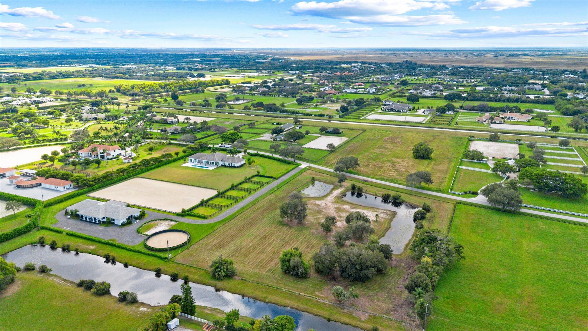 PALM BEACH POINT - Residential