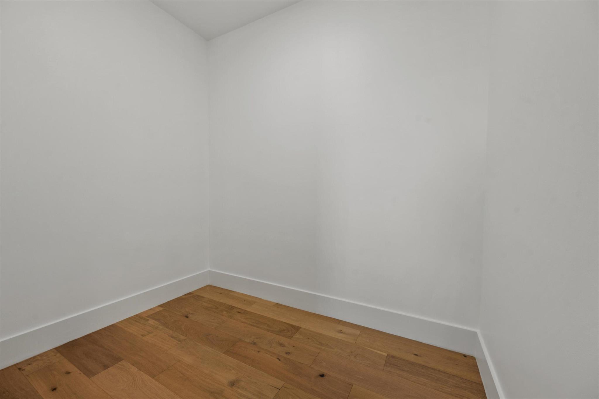 PALM BEACH POINT - Residential