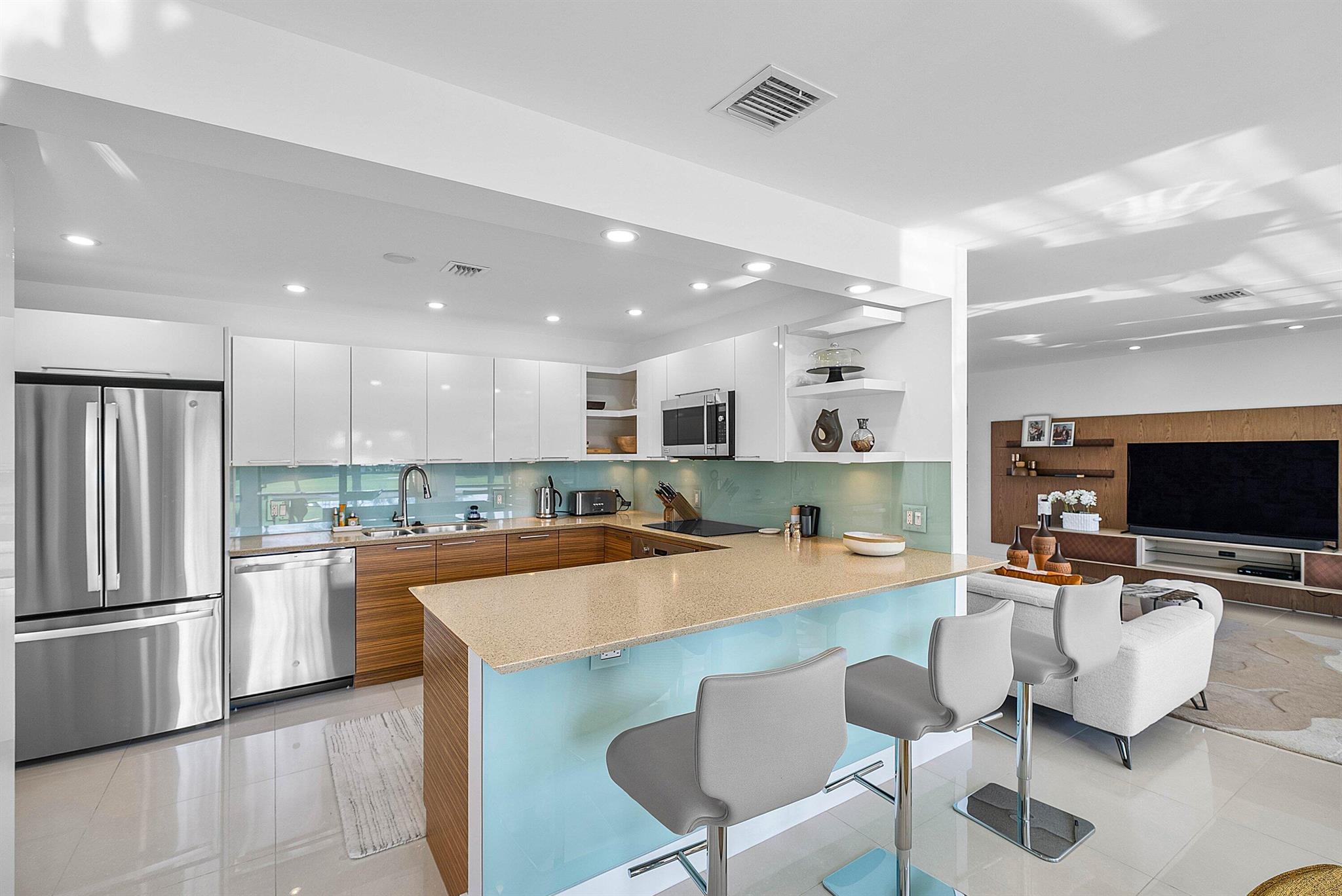 3832 Quail Ridge Drive Blue Heron