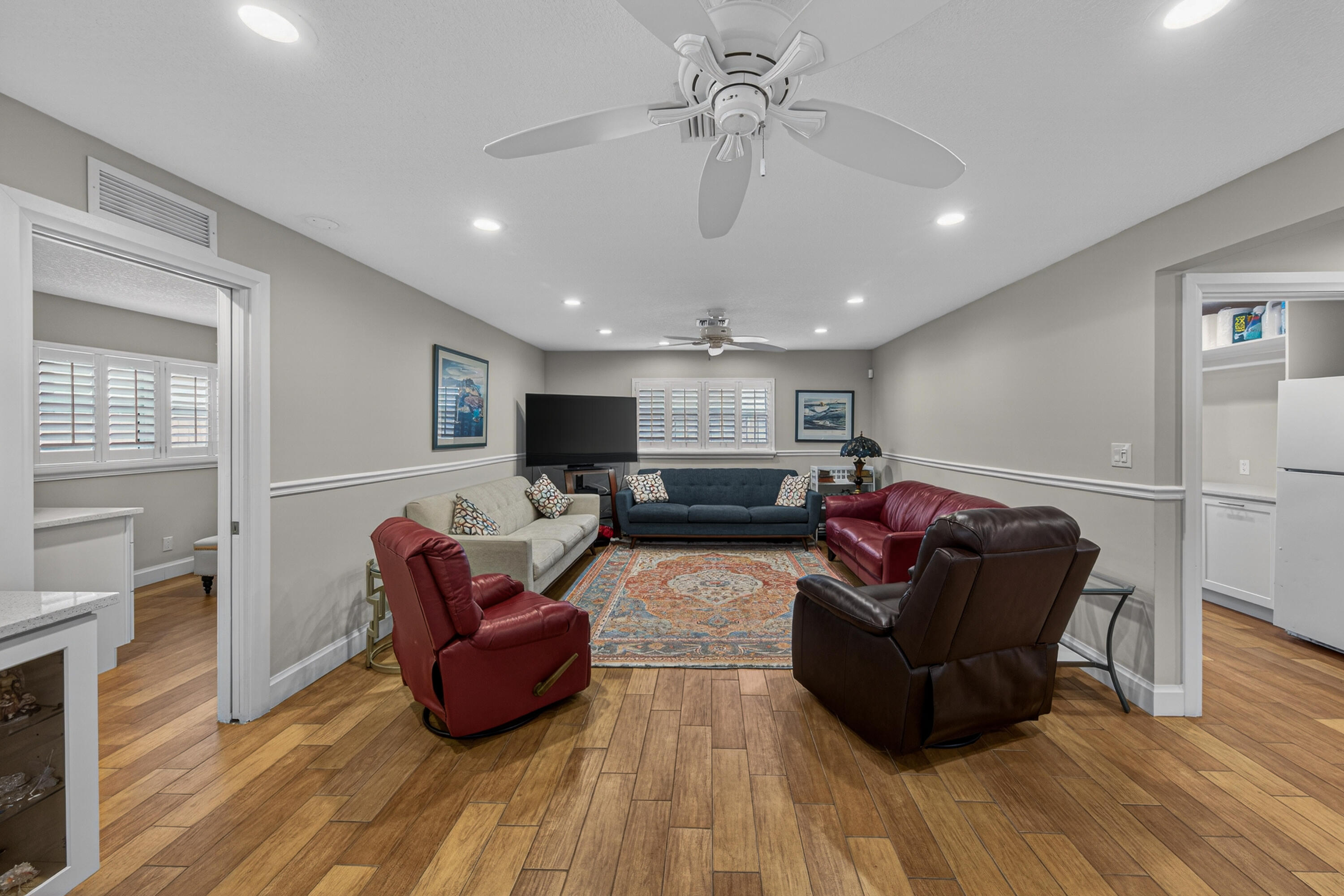 RIVERLAND MANORS - Residential