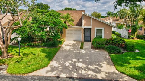 8089 Springtree Road Boca Raton FL 33496