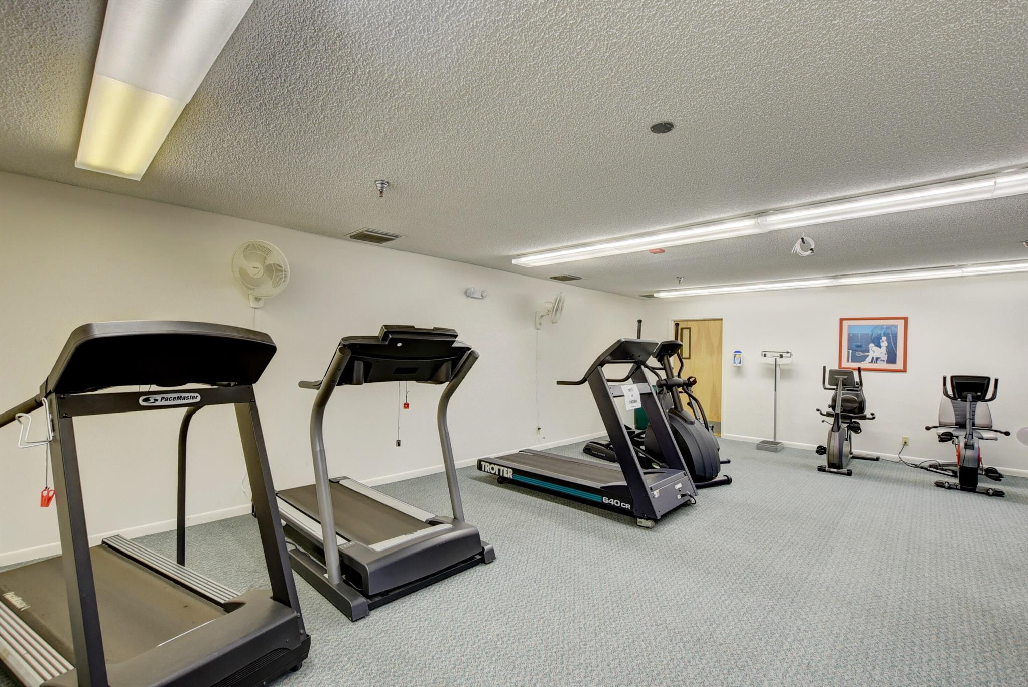 WHISPER WALK SEC C CONDO - Residential Lease