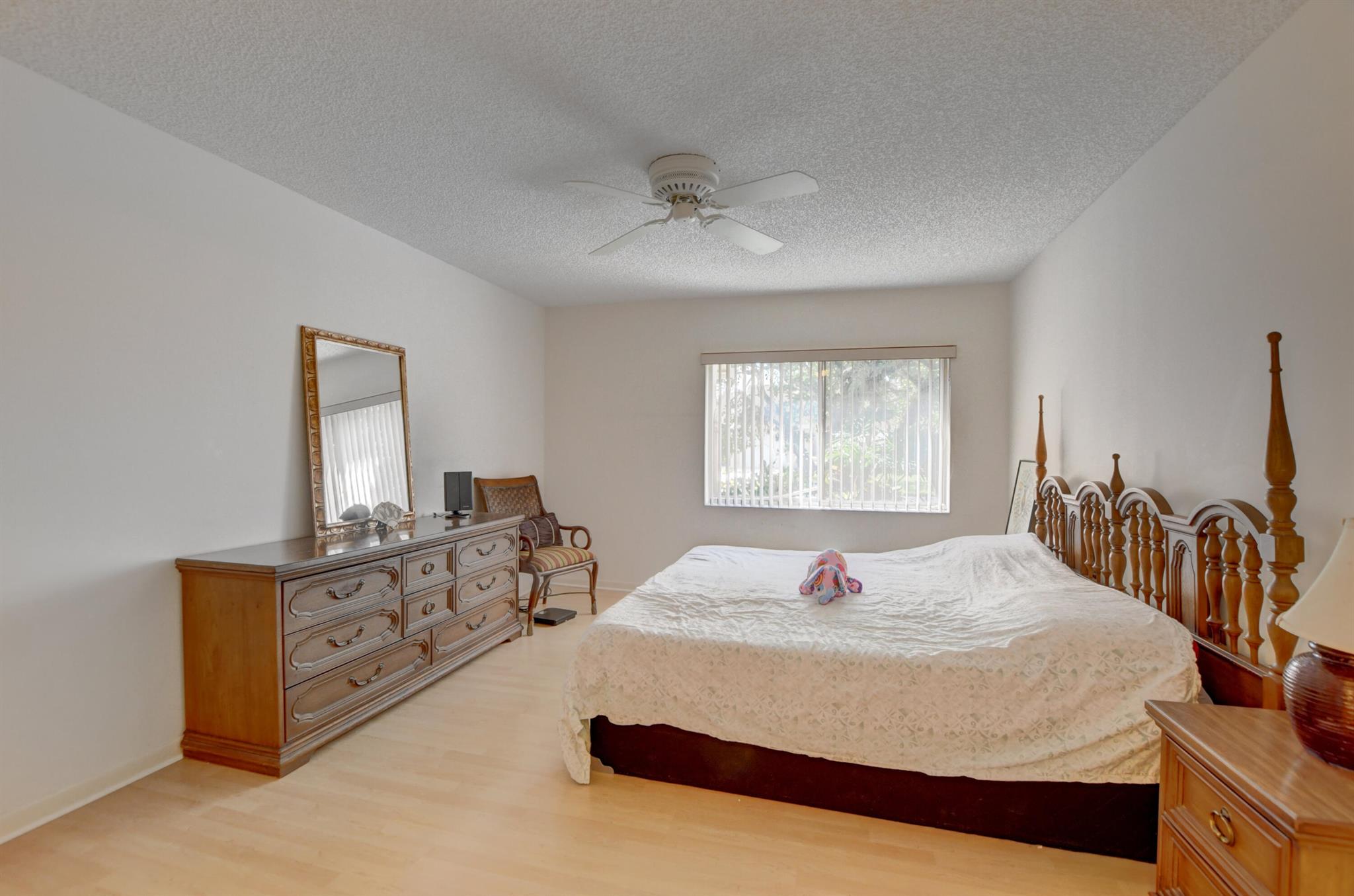 WHISPER WALK SEC C CONDO - Residential Lease