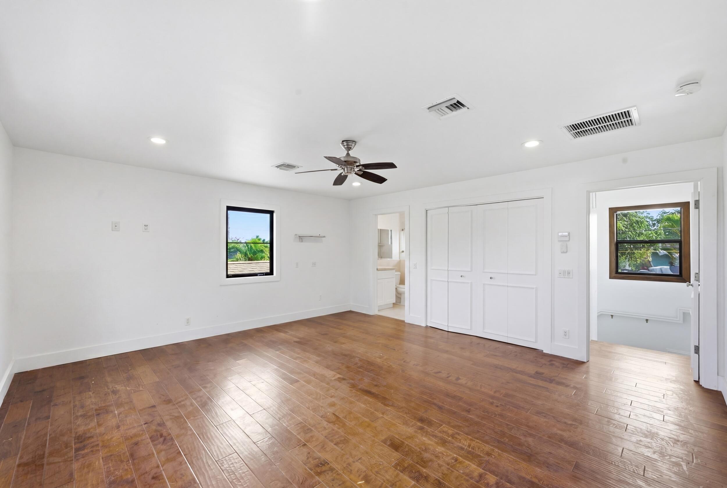 COLLEGE PARK - Residential