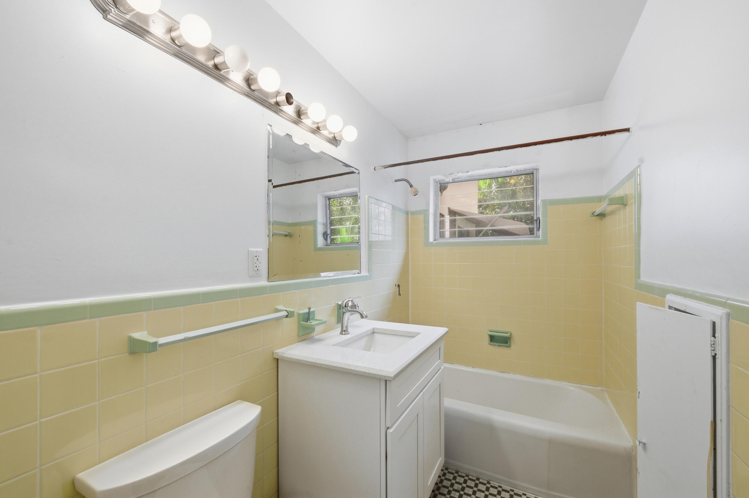 COLLEGE PARK - Residential