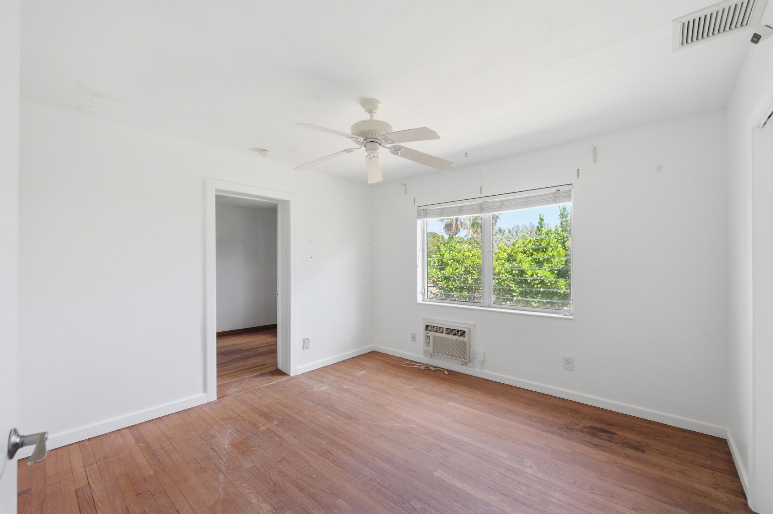 COLLEGE PARK - Residential