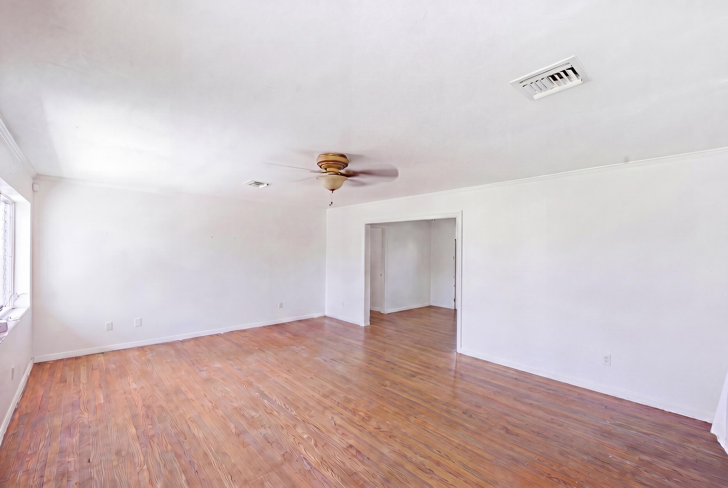 COLLEGE PARK - Residential