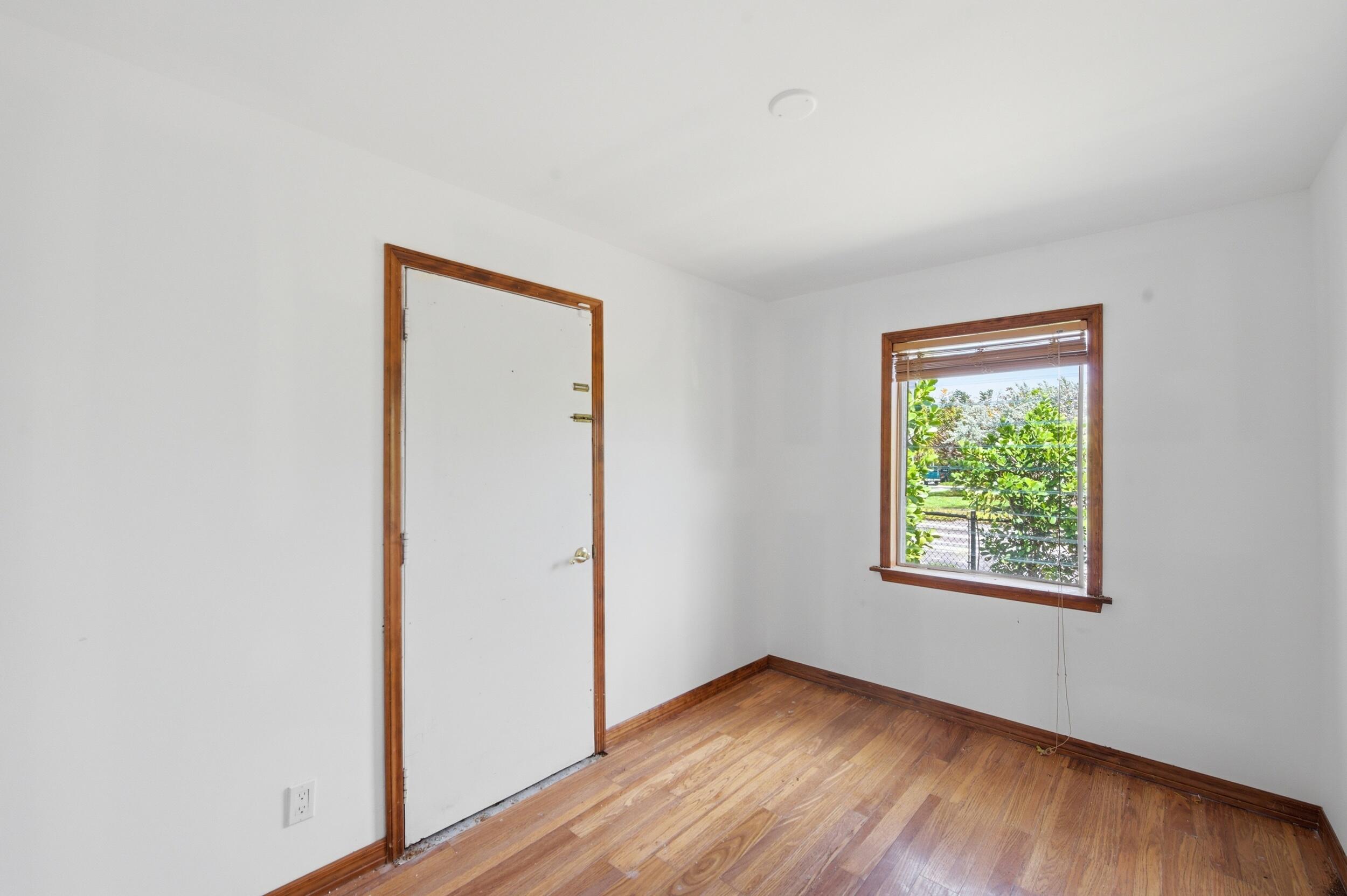 COLLEGE PARK - Residential