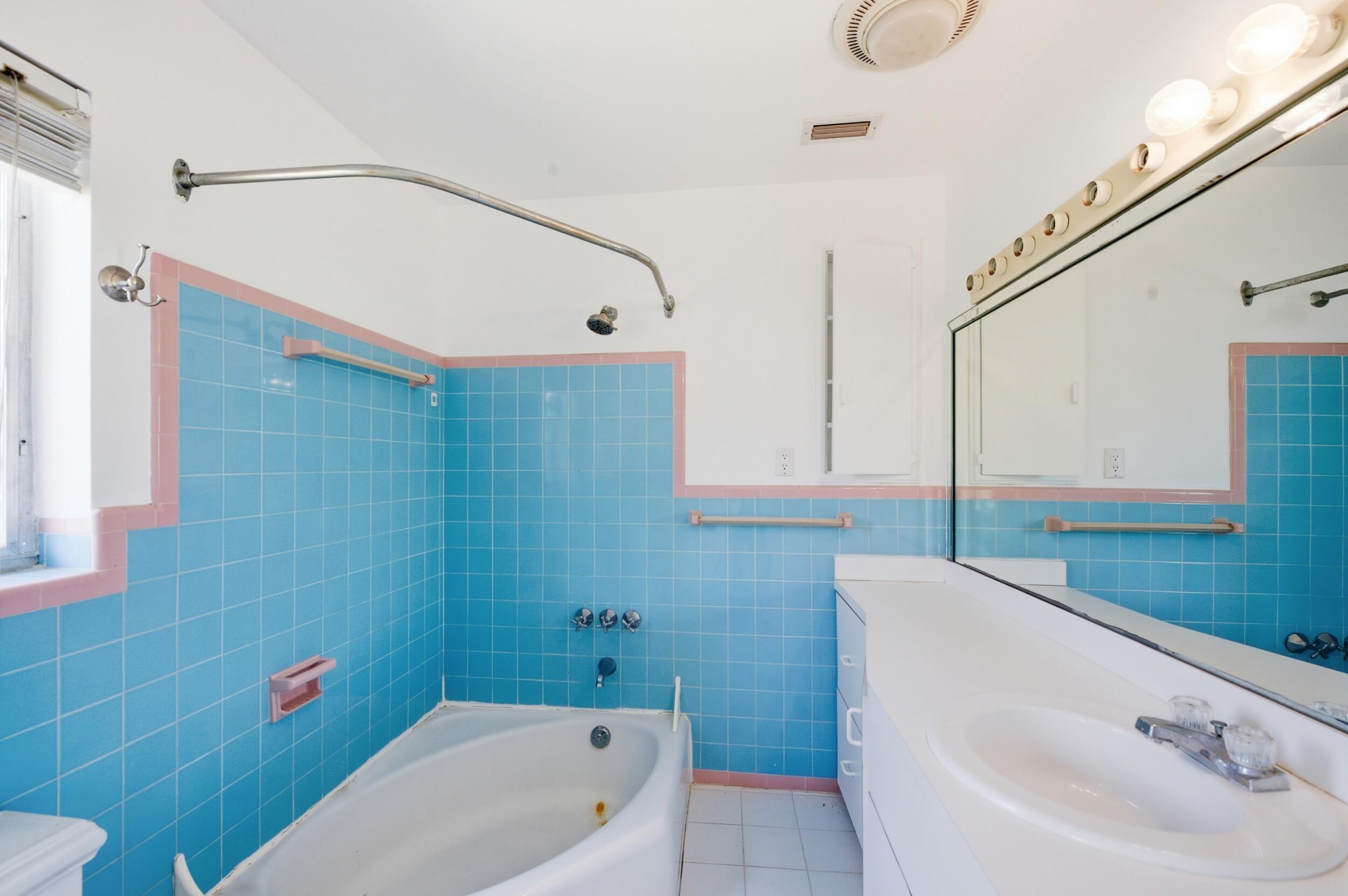 COLLEGE PARK - Residential