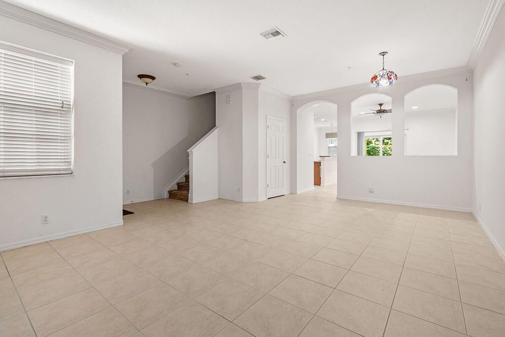 Photo of 152 Village Boulevard #G, Tequesta, FL 33469 (MLS # R11096039)