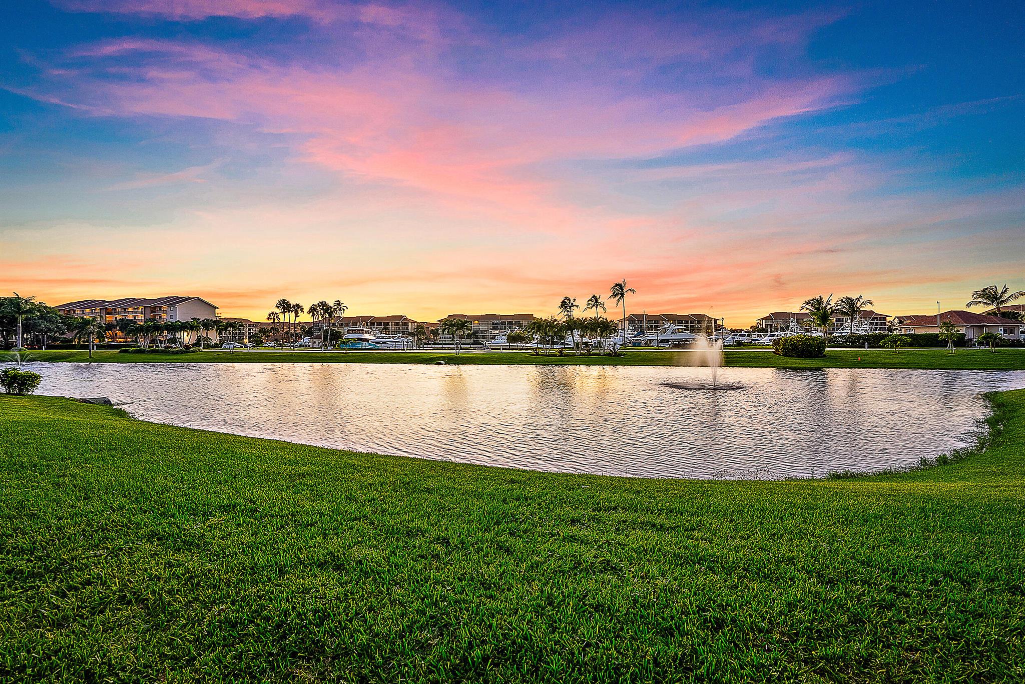 MARINA AT THE BLUFFS COND - Residential