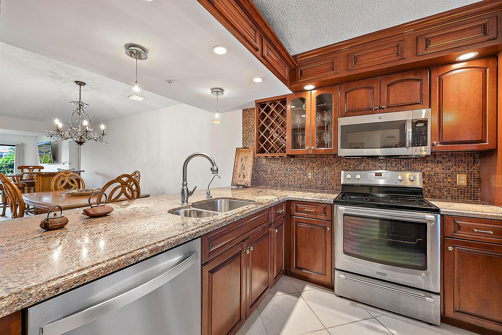 MARINA AT THE BLUFFS COND - Residential