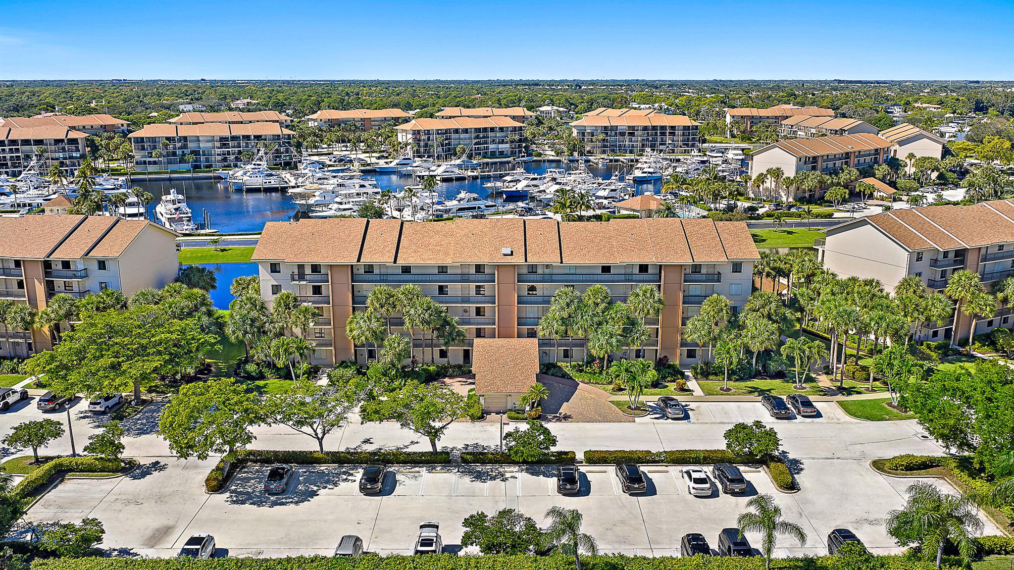 MARINA AT THE BLUFFS COND - Residential