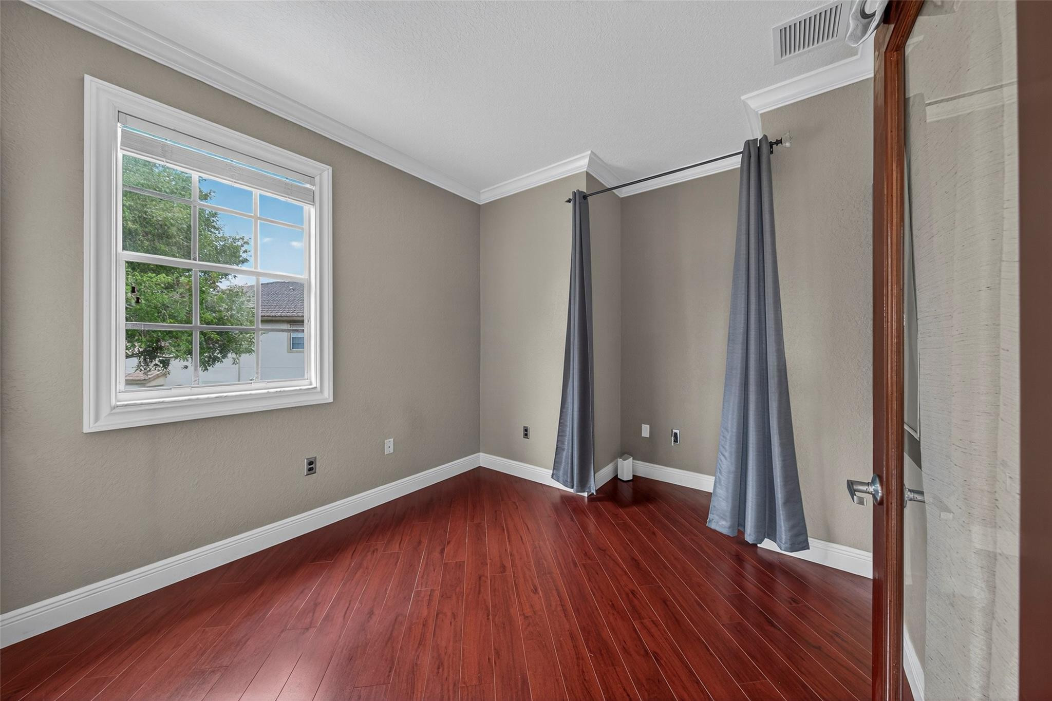 Silver Falls - Residential