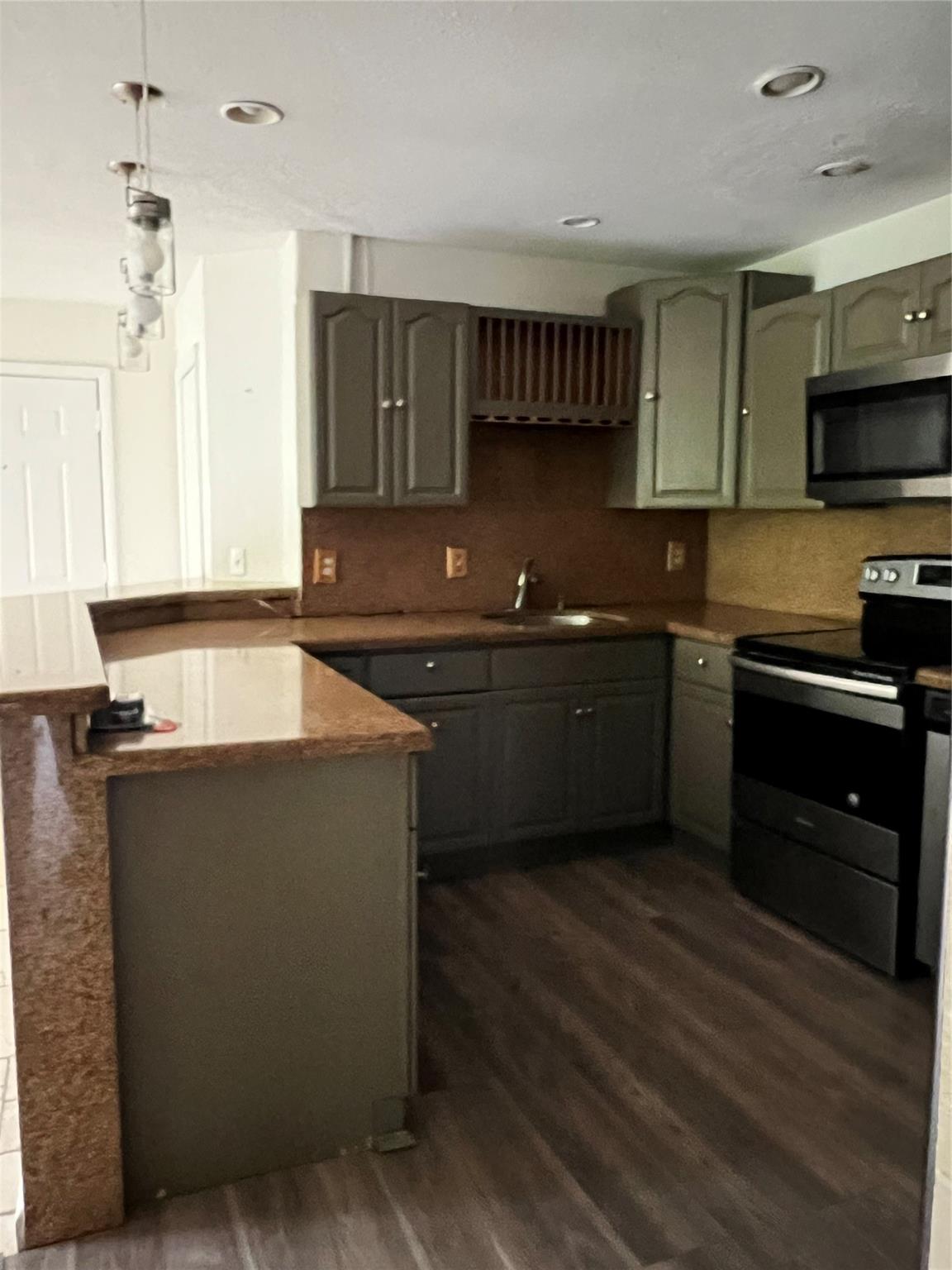 4035 W Mcnab Rd F303